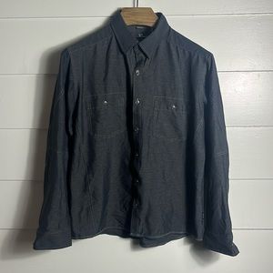KUHL Men’s Long Sleeve Button Down Shirt Size Large stretchy dark gray